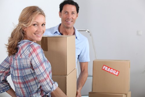 Flexible Earlscourt moving service with van and loading assistance